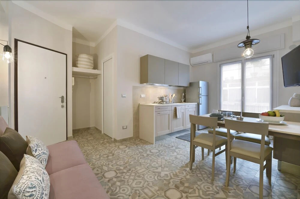 Victoria Apartments