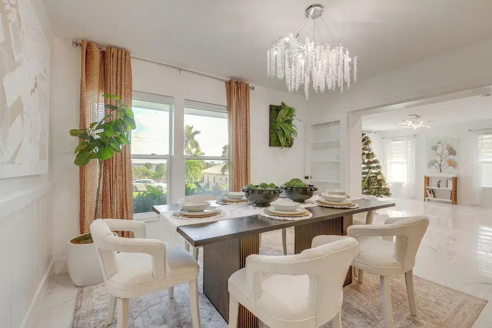 Luxe Florida Home on 3 Acres ~ 5 Mi to Beach!