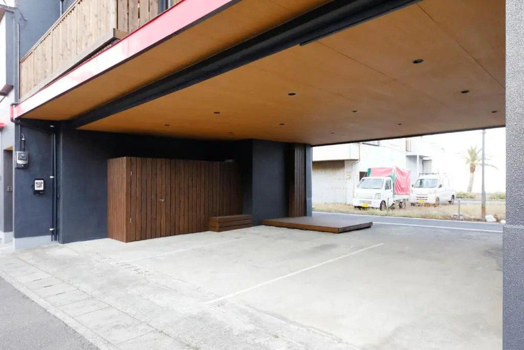 SAKURA house Yukawa -屋根付きBBQ-