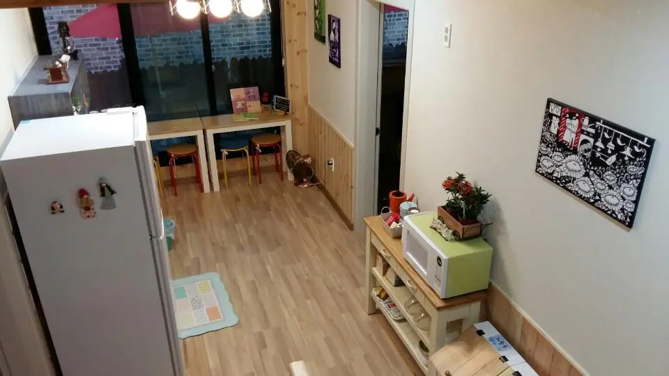 jeonju siingwajjamonggeseuteuhauseu