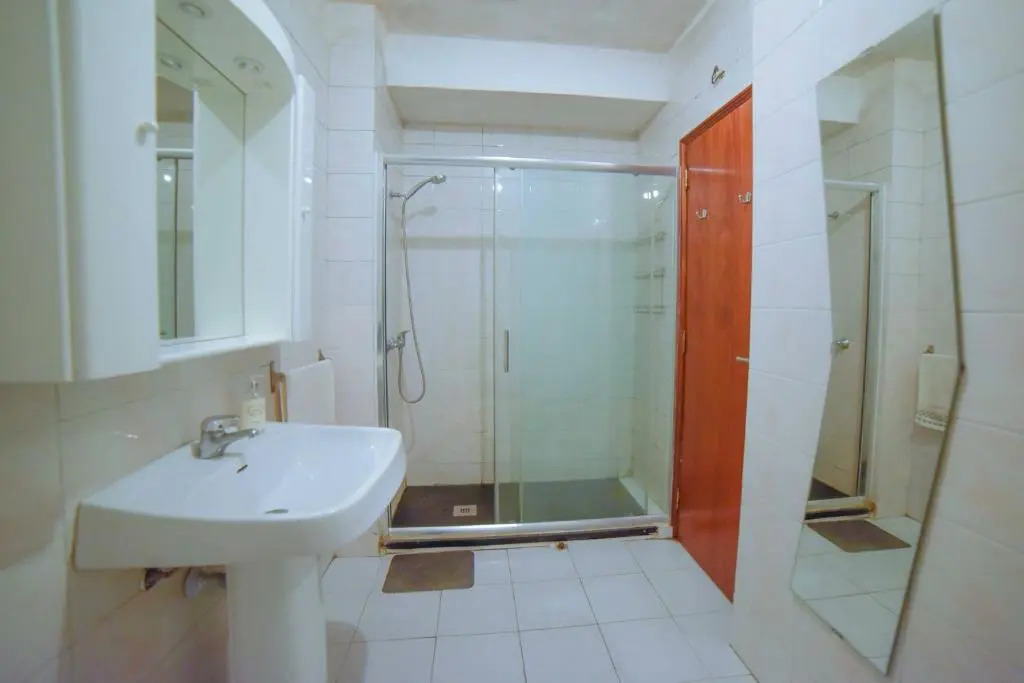Quarto com 4 camas