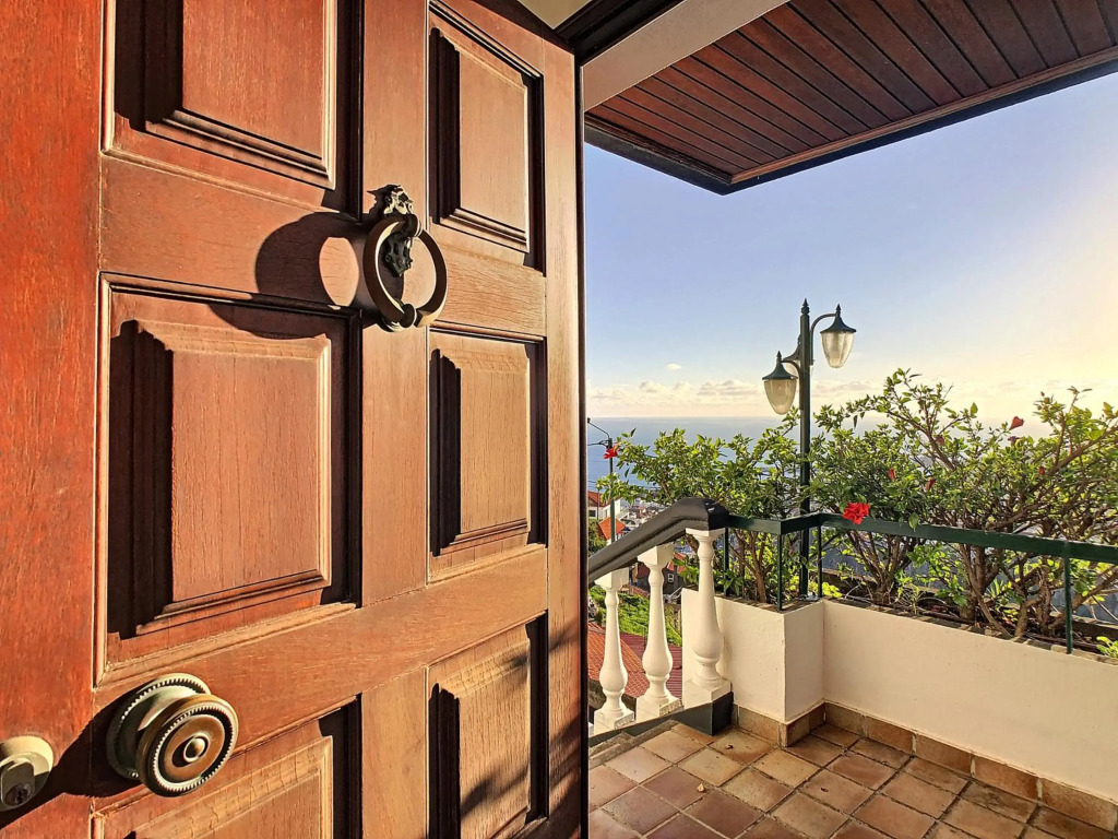 Casa Bergmann by LovelyStay