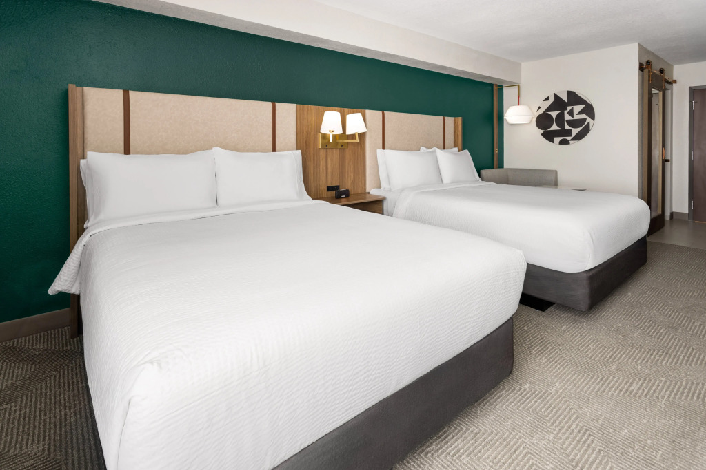 Holiday Inn & Suites Columbia NE - Ft Jackson Area by IHG