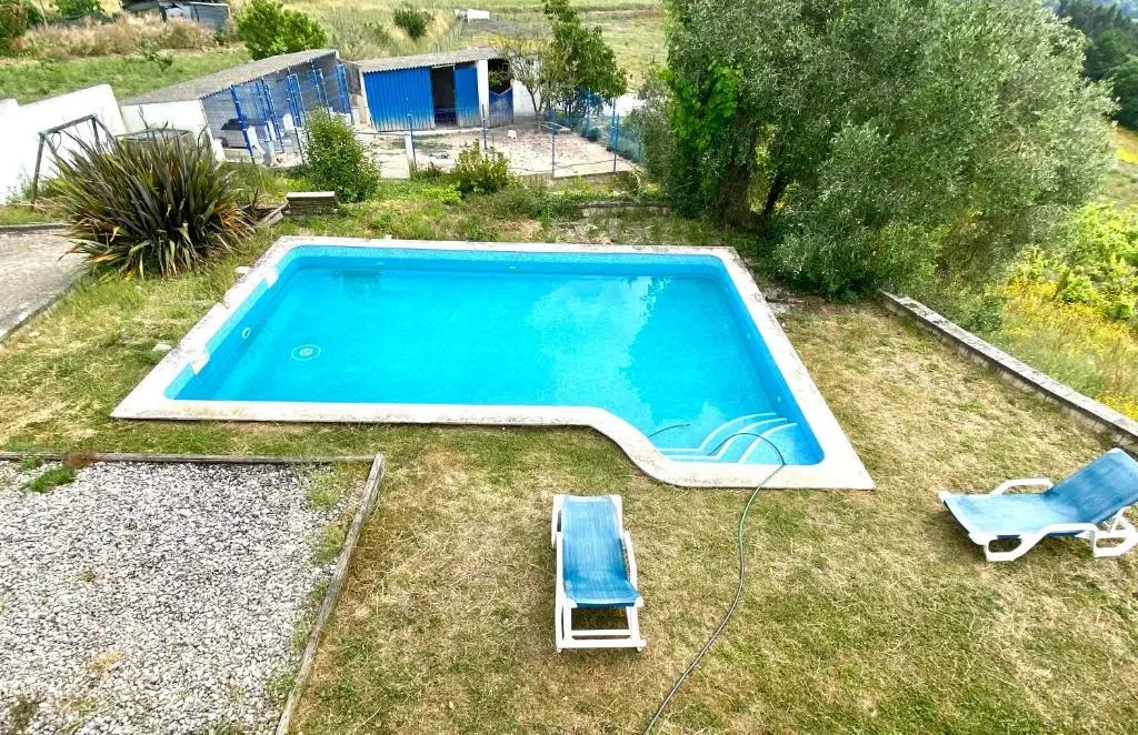 Corva Farmhouse