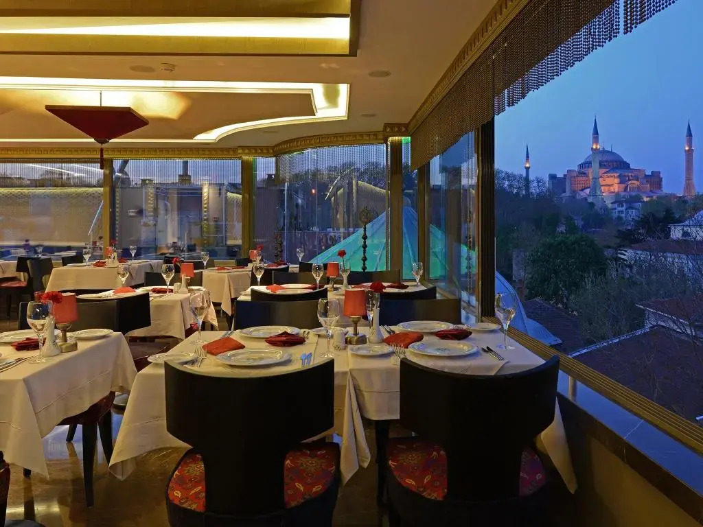 Yasmak Comfort Hotel