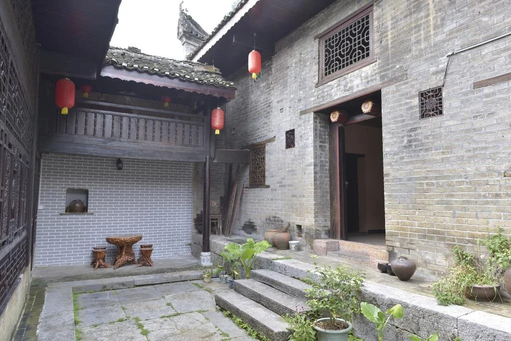 Da Zhai Men Inn