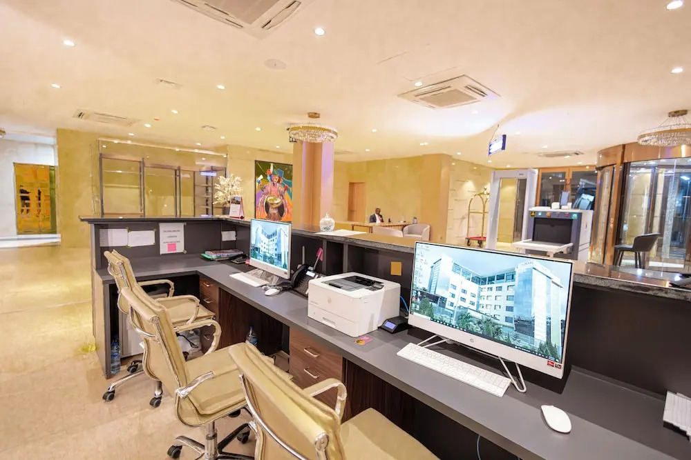 BON Hotel Pearl Jabi Lake