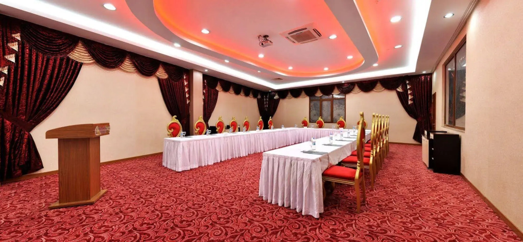 Demosan Hotel