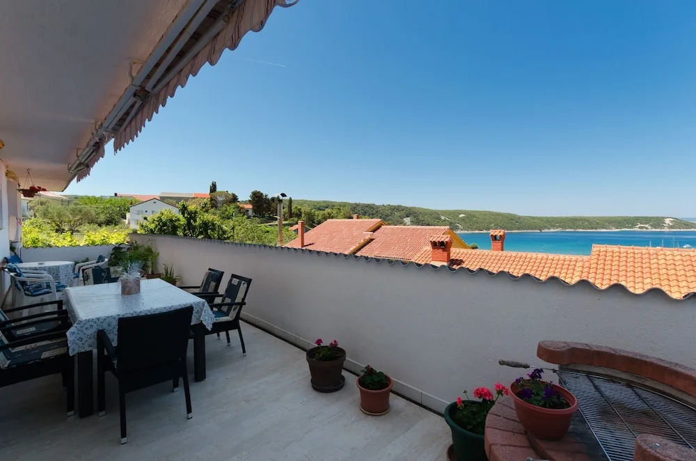 Apartments Ankica