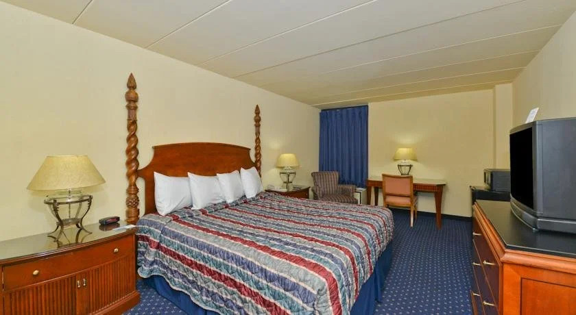 Americas Best Value Inn Clinton
