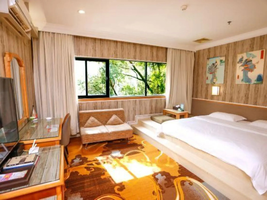 Yazhi Hotel Kaiping
