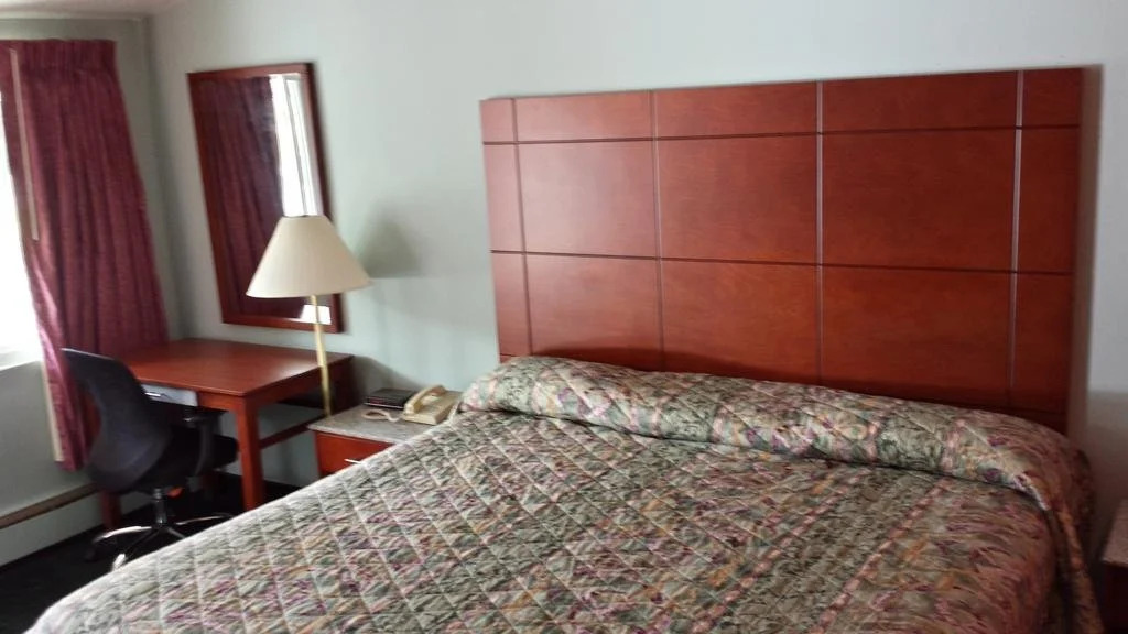 Budget Inn Fairport
