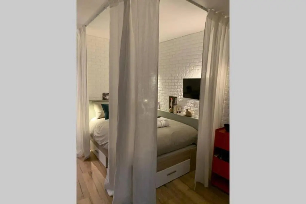 Un Petit Air de Manhattan Coeur de Ville Room 1