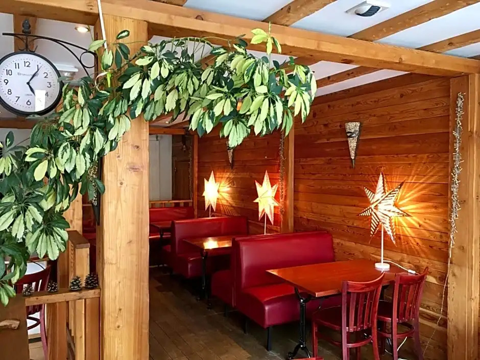 HOTEL LE CHAMOIS