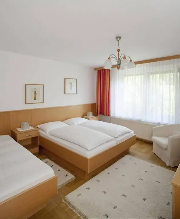 Gasthof-Pension Weisz-Artner