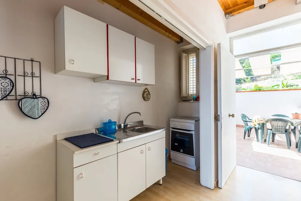 Seaview Apartment Capo Gallo East
