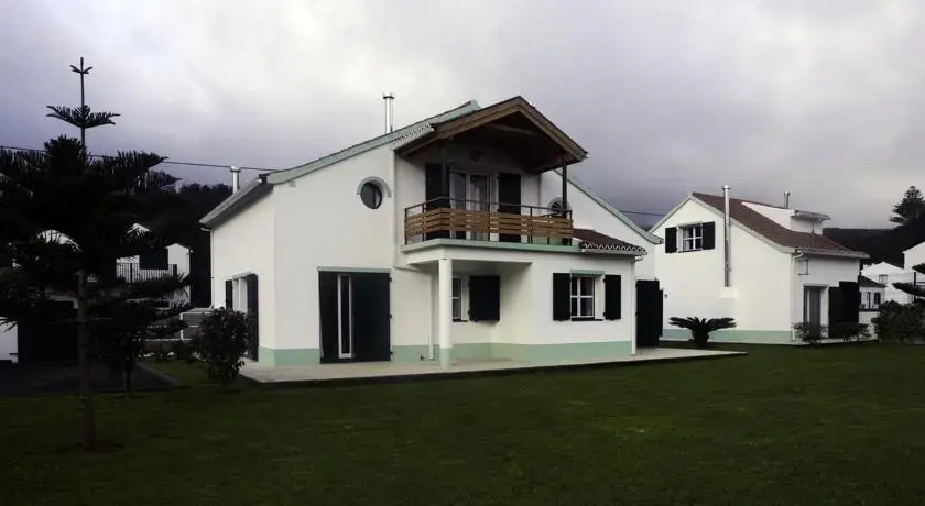 Casa dos Pais - Garden & Lake I