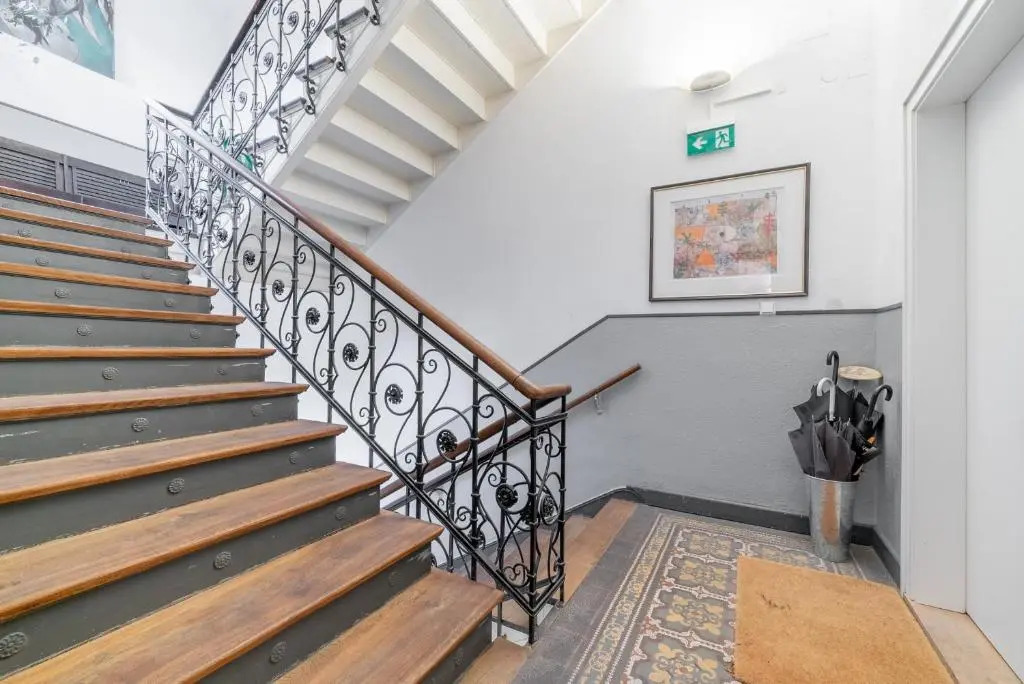 Id 6750 | Private Apartment