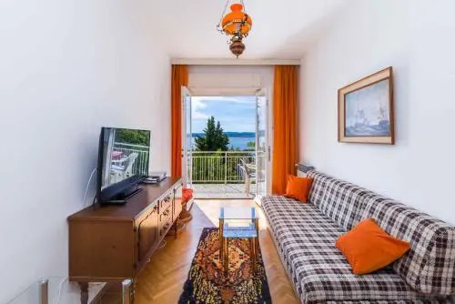 Apartment in Crikvenica 5215