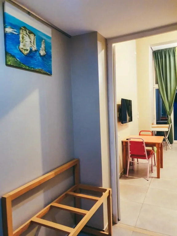 Damask Rose, Lebanese Guest House