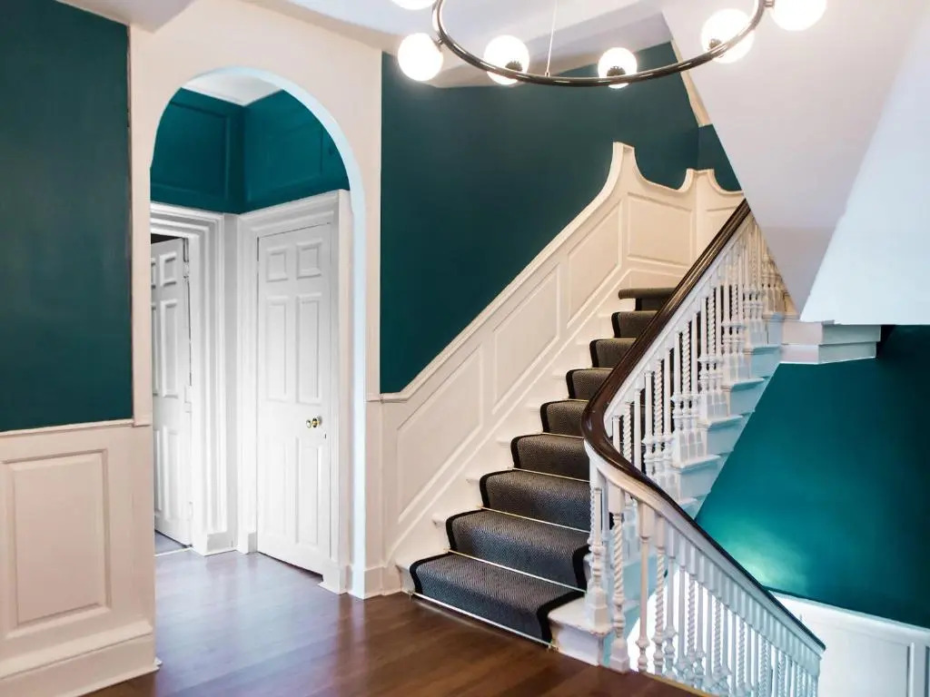 Luxury Travel Emporium YO1 - Exquisite 400 Year Old, City Centre Townhouse