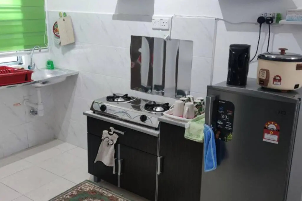 RH Homestay Telok Kemang PD (Muslim Only)