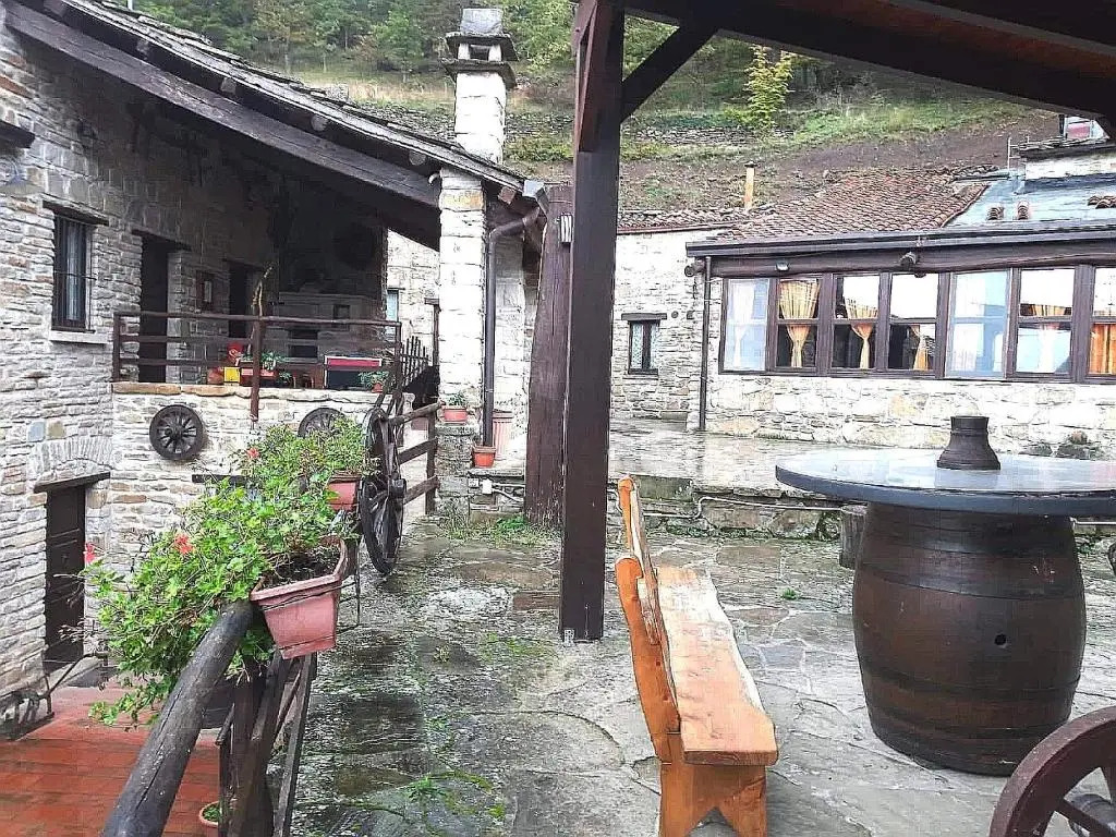 Agri Grotta dellEremita