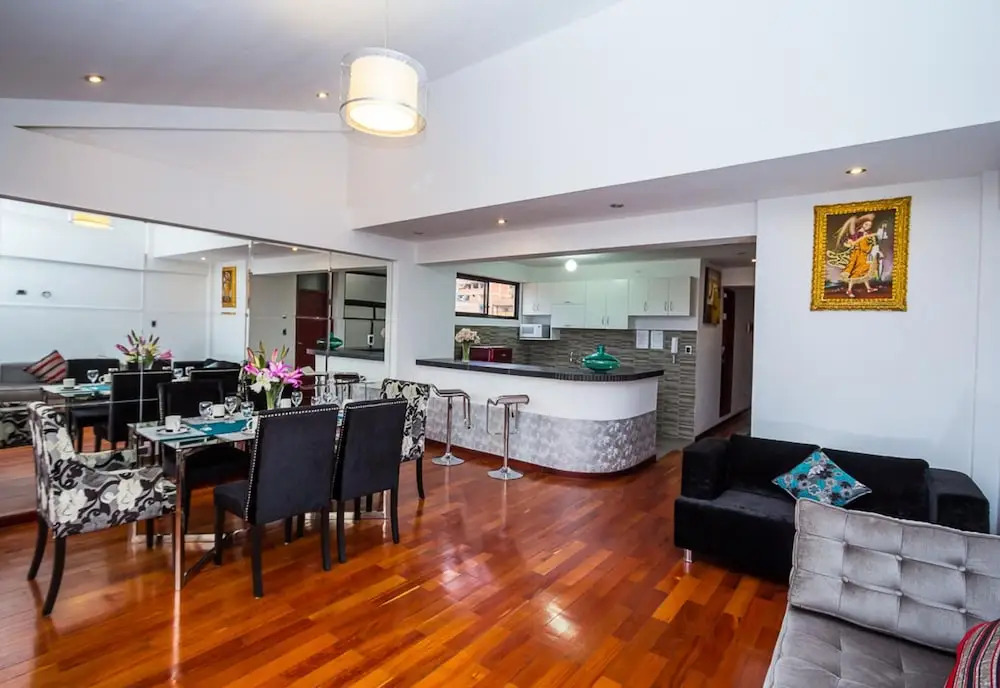 Hotel & Apartments RHD