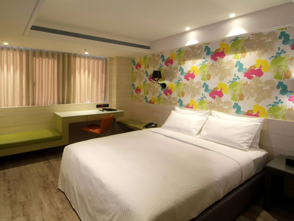 The Cloud Hotel