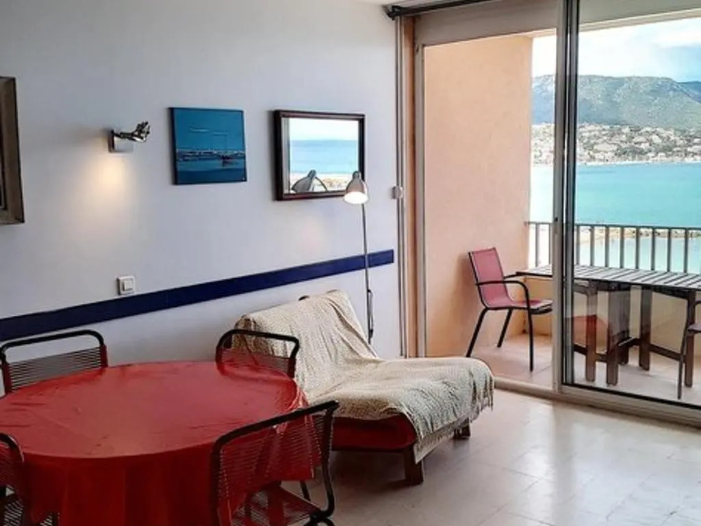 Appartement Bormes-les-Mimosas, 2 pièces, 4 personnes - FR-1-610-59