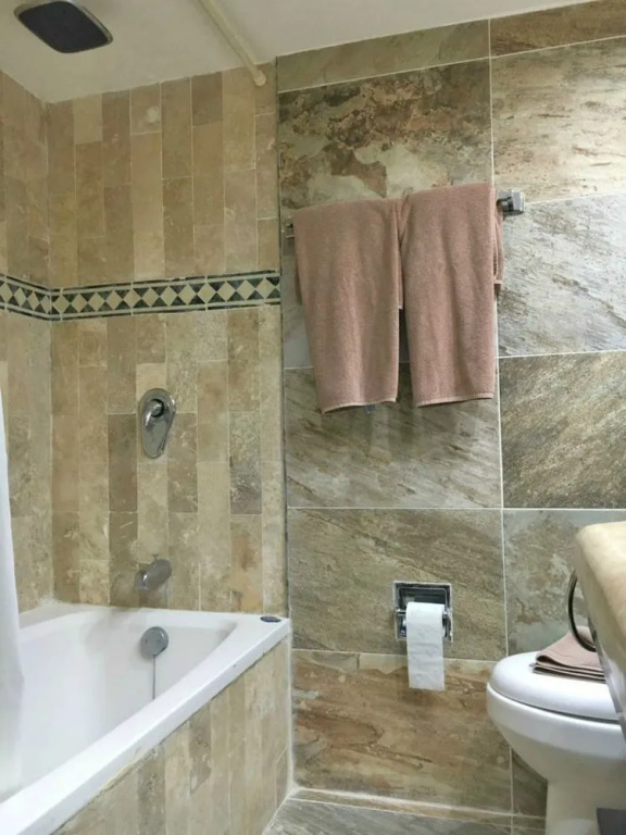 Superior Apt Rinc Del Sol 2 BR 2 BathR