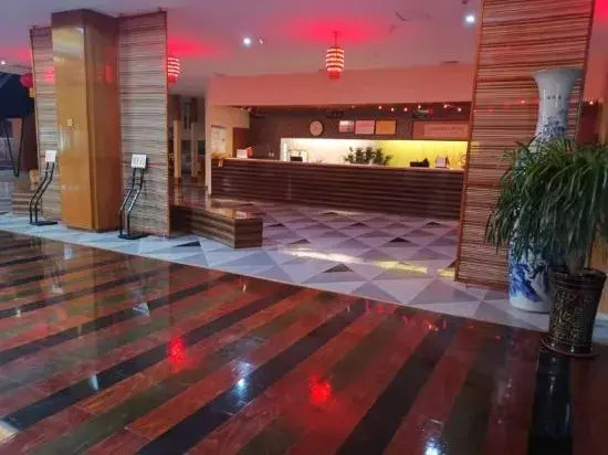 Xinlongmen Fenglv Hot Spring Hotel