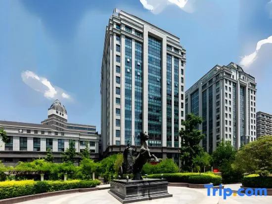 Xingshu Hotel (Zhengdong Mixc Provincial Government Store)