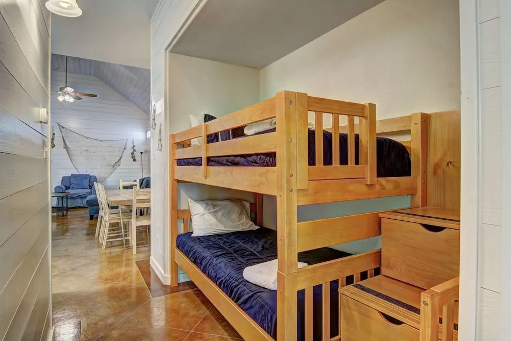 Sun Castle Pb221 3 Bedrooms 3 Bathrooms Condo