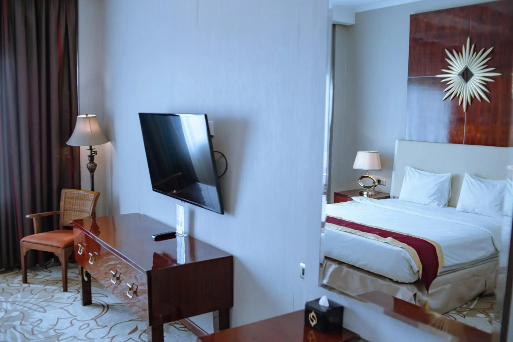 Sutanraja Hotel & Convention Centre