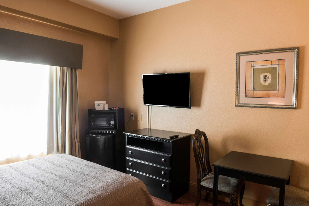 Americas Best Value Inn & Suites-Griffin