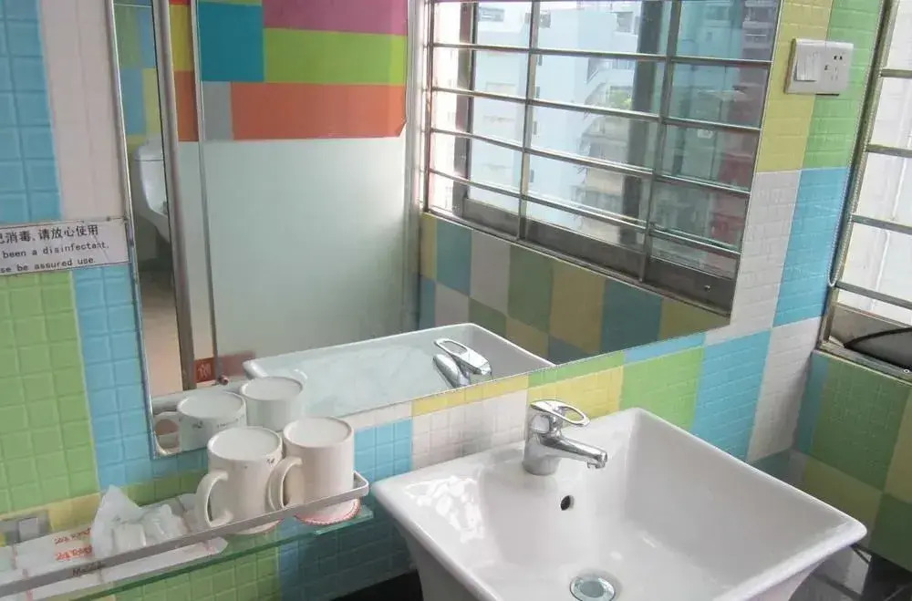 Chenlong 168 Hotel