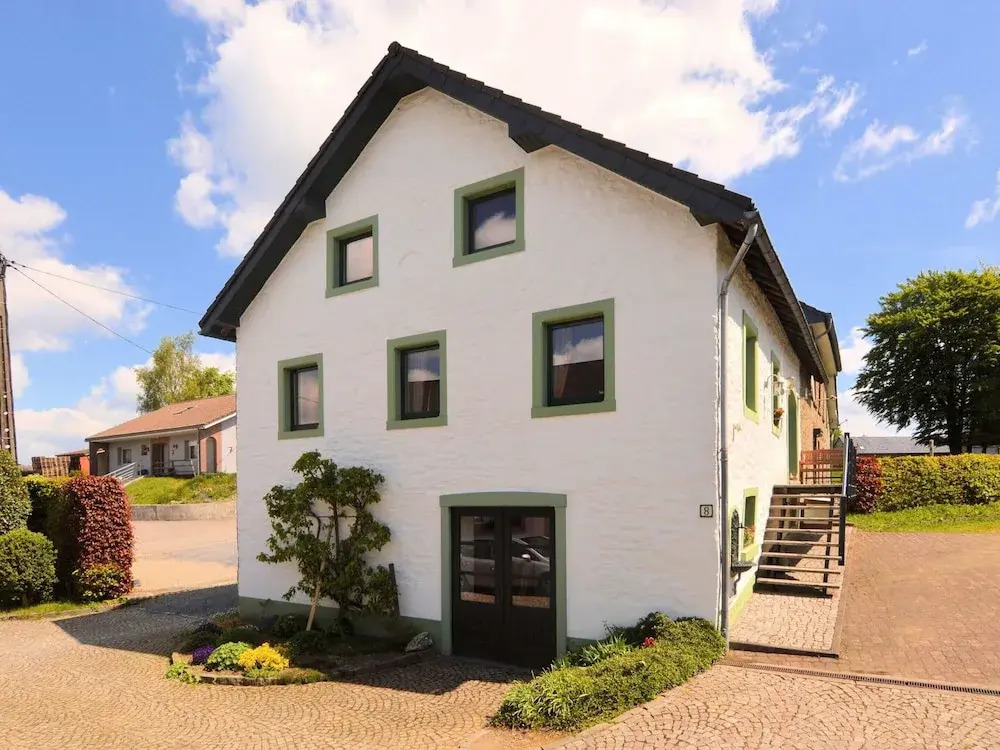 Holiday home in Butgenbach near the Lake