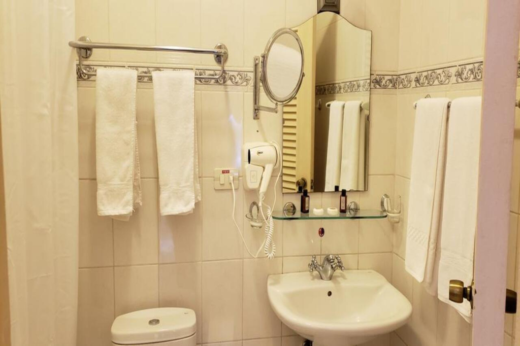Hotel E Plaza