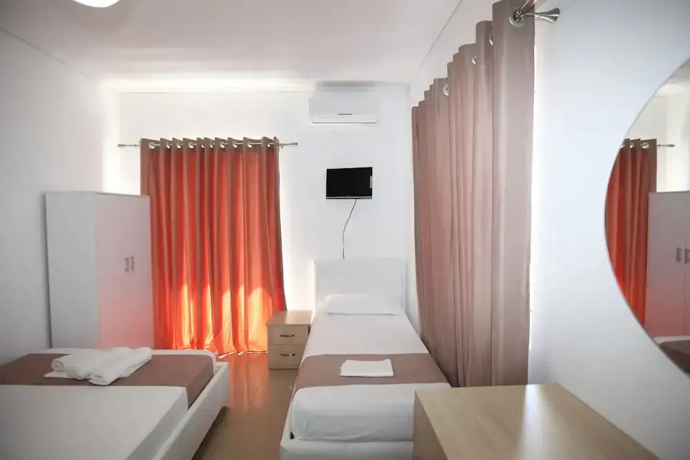 Beshiku ApartHotel