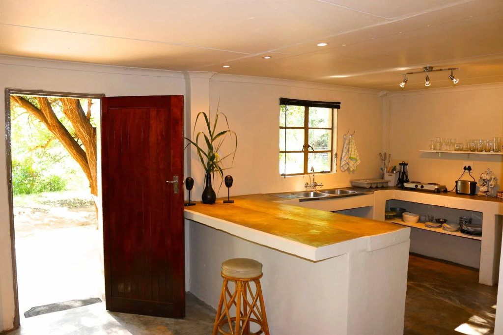 Bushriver Lodge