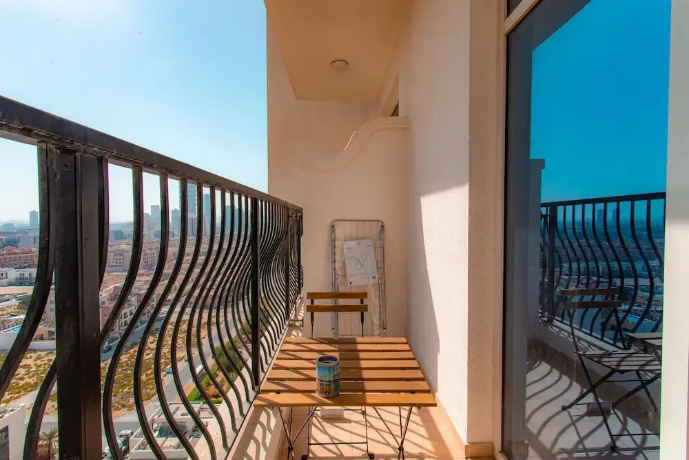 Travertine studio with stadium views