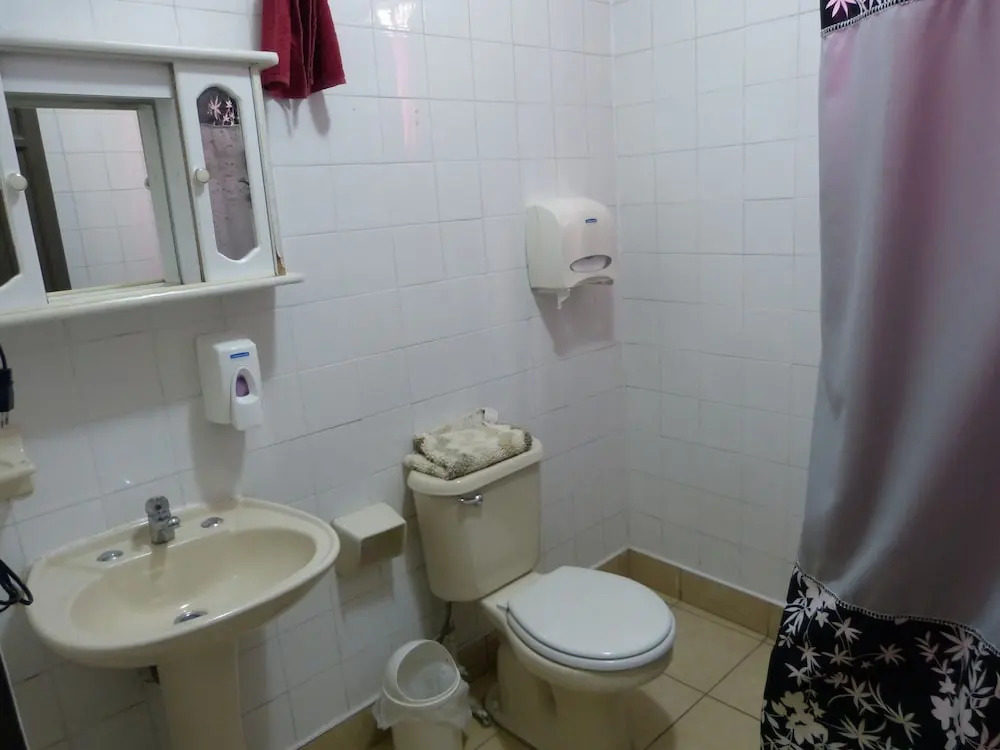Hostal Residencia Blest Gana
