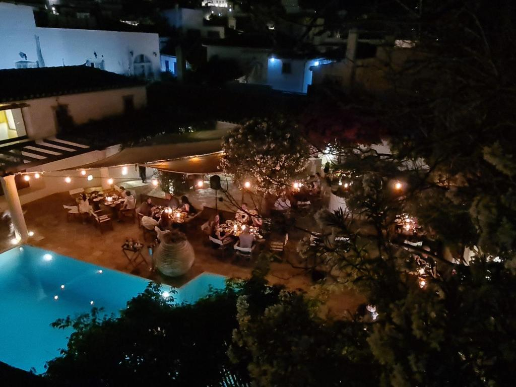Bratsera Boutique Hotel