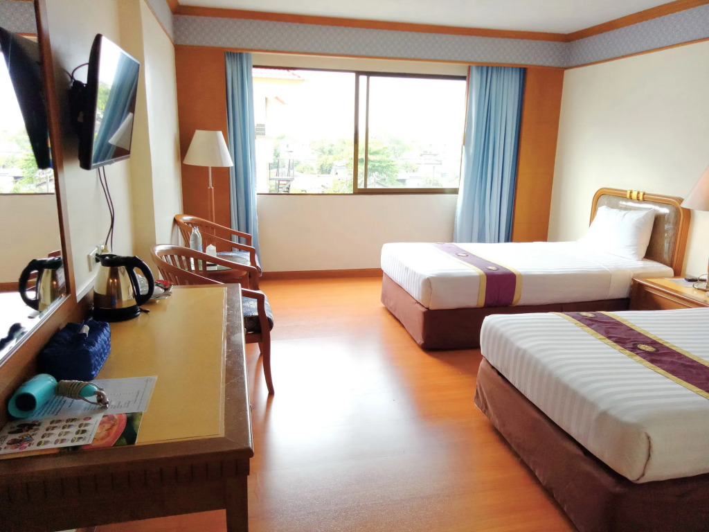 Grand Park Hotel