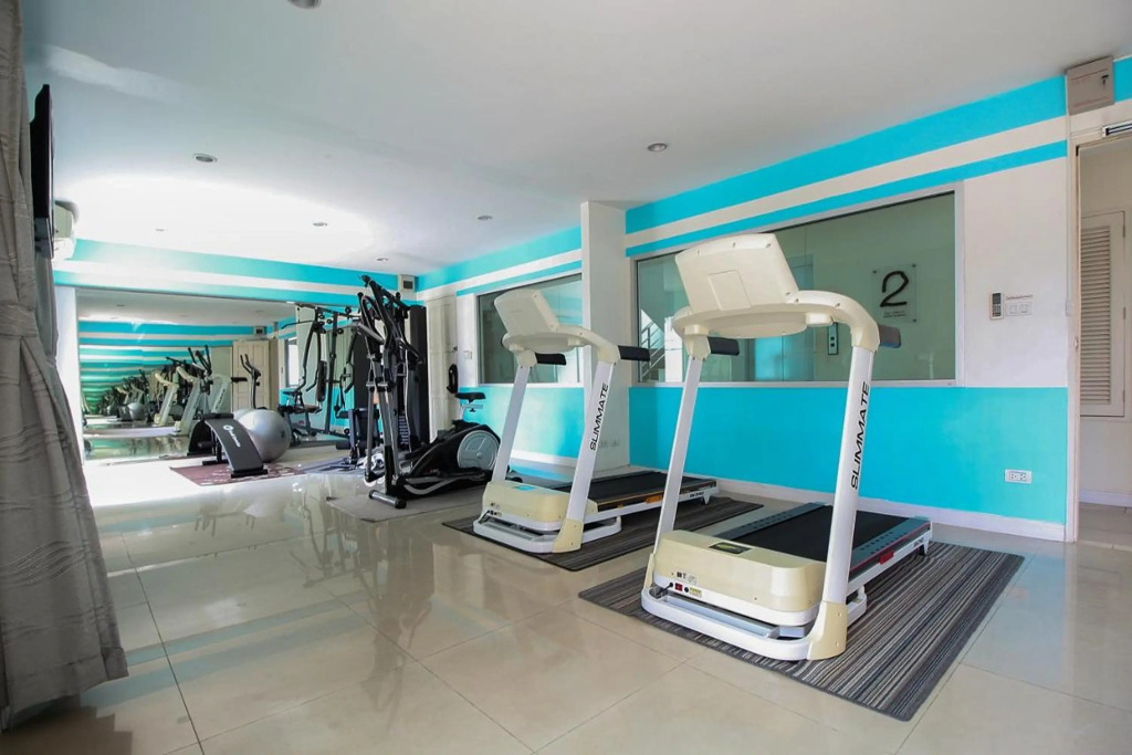 Mee sook Hotel and Residence