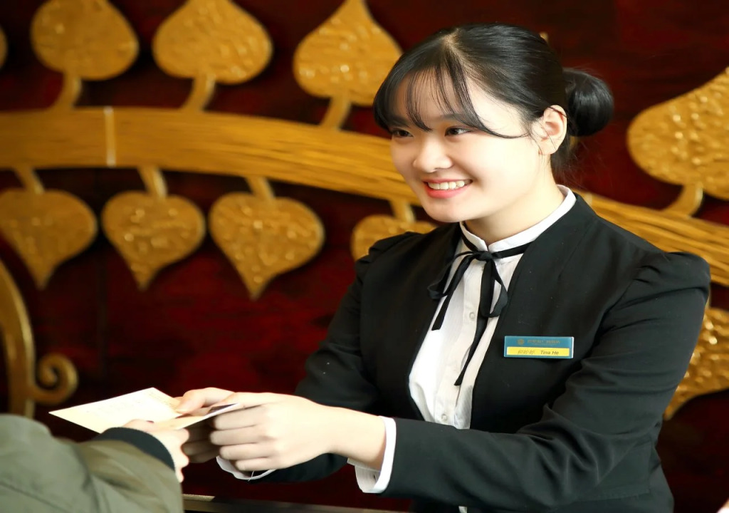 Yiwu Bali Plaza Hotel