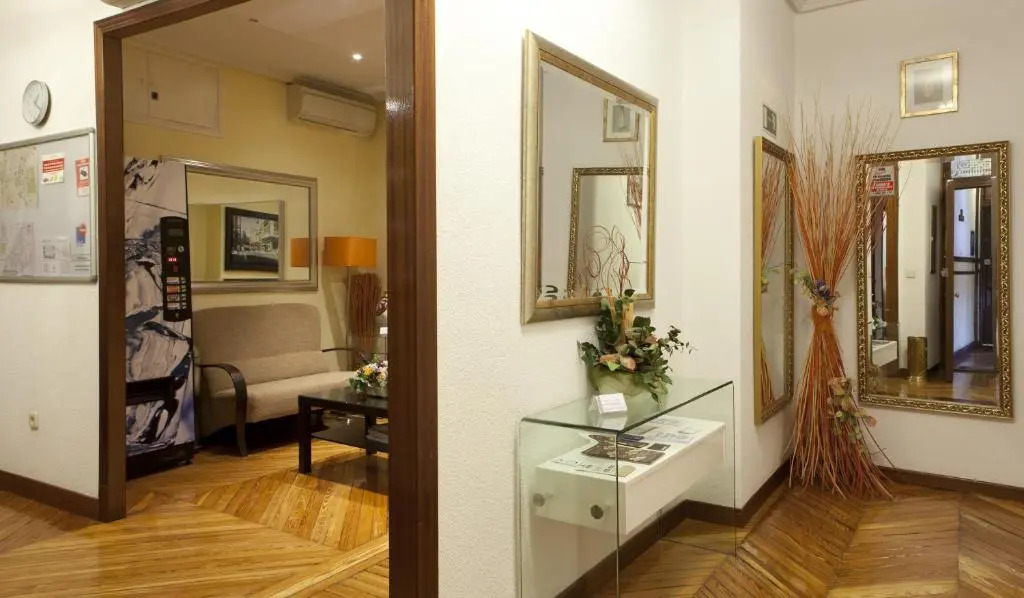 Hostal Los Alpes
