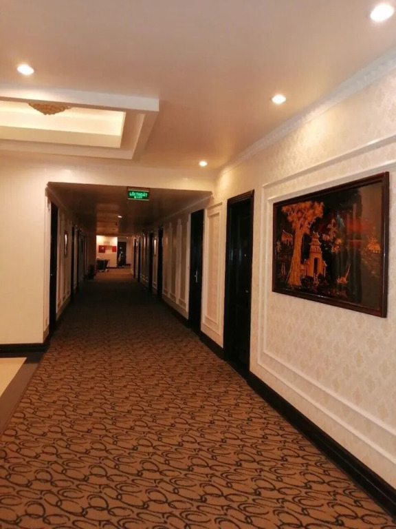 White Palace Thai Binh Hotel
