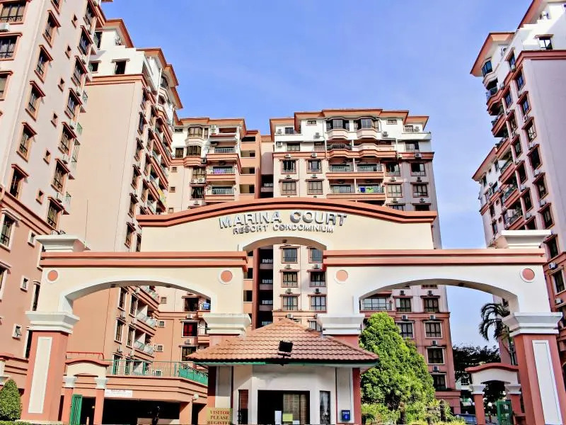 Stay Together 4, 5 & 6 Bedroom Apartments@ Marina Court Resort Condominium